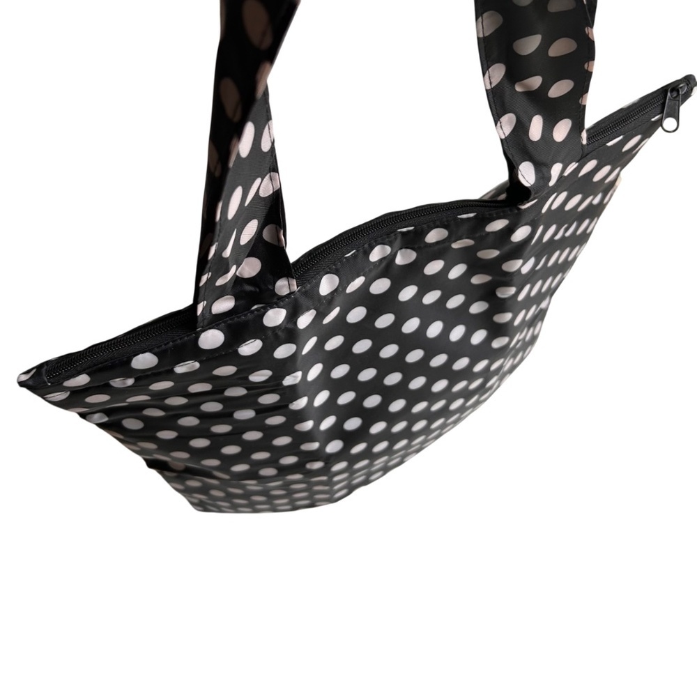 Sachi Polka Dot Insulated Zippered Tote Bag - Picture 4 of 7